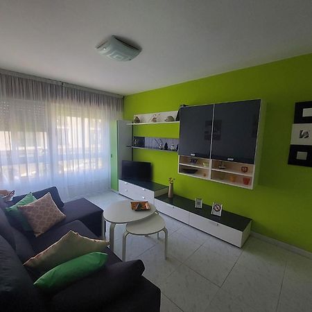 Sunmari Apartment Pobra Do Caraminal Exterior photo